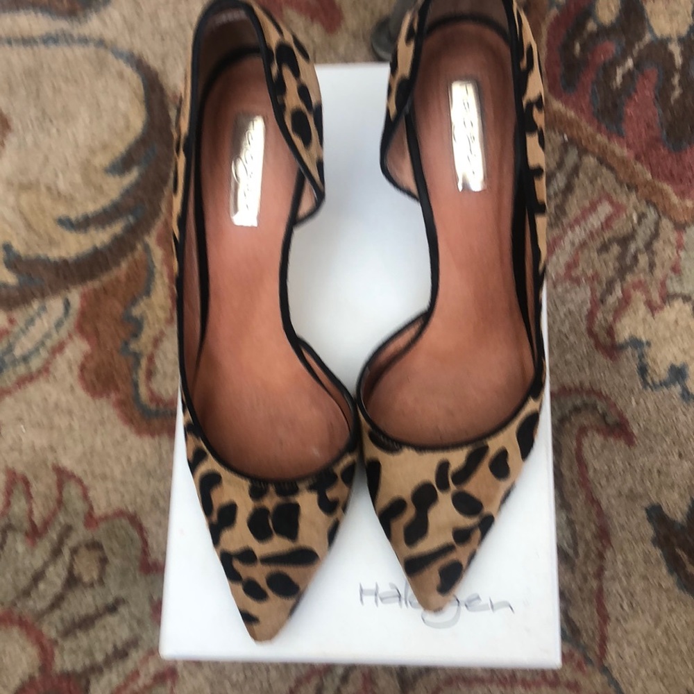 Halogen 3” leopard calf hair pump